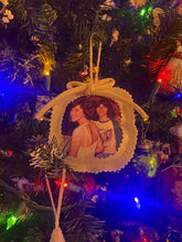 Load image into Gallery viewer, Christmas Craft Workshop | Christmas Picture Ornaments