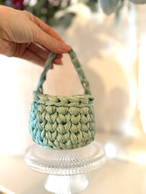 Load image into Gallery viewer, Spring Crochet Pattern Bundle | 4 Spring crochet projects