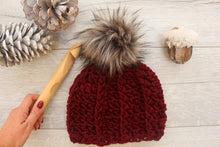 Load image into Gallery viewer, Free Beanie Pattern, Easy for beginners