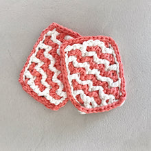 Load image into Gallery viewer, pink and white hot pads