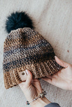 Load image into Gallery viewer, Easy crochet beanie for beginners
