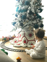 Load image into Gallery viewer, Crochet Christmas Tree Skirt Pattern with Hexagons
