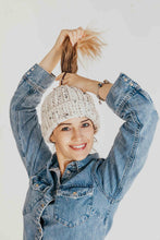 Load image into Gallery viewer, Messy Bun Beanie Pattern
