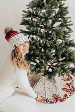 Load image into Gallery viewer, Crochet ribbed beanie pattern | The Monica beanie
