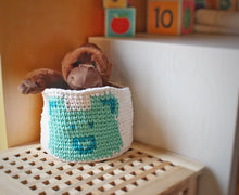 Load image into Gallery viewer, crochet basket with monkey 
