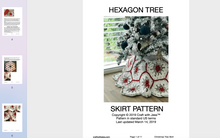 Load image into Gallery viewer, screenshot of hexagon tree skirt pattern
