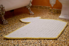 Load image into Gallery viewer, yellow and white crochet duck rug
