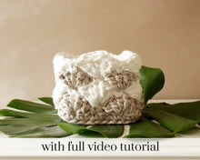 Load image into Gallery viewer, shell stitch crochet basket 
